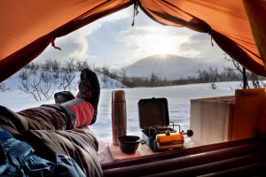 Praktiske ting du må ta med på camping i vinter